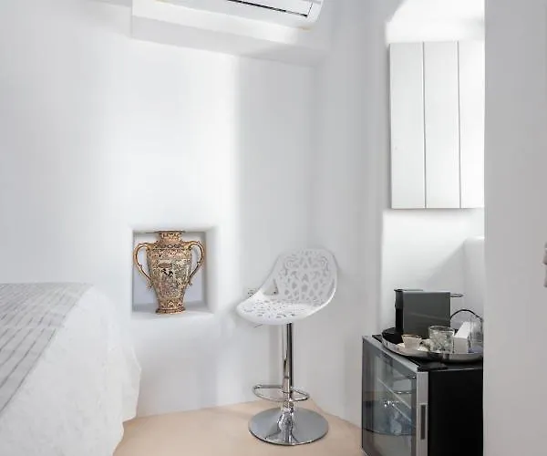 Aniko Chora * Mykonos Town