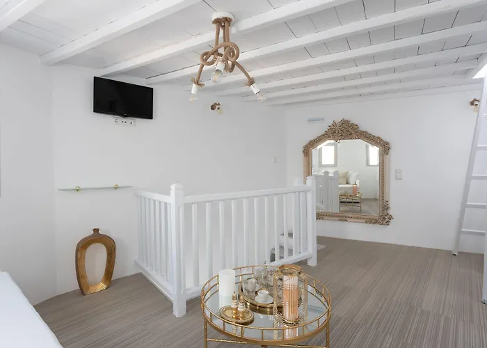 Aniko Chora * Mykonos Town