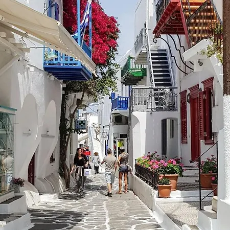 Aniko Chora * Mykonos Town