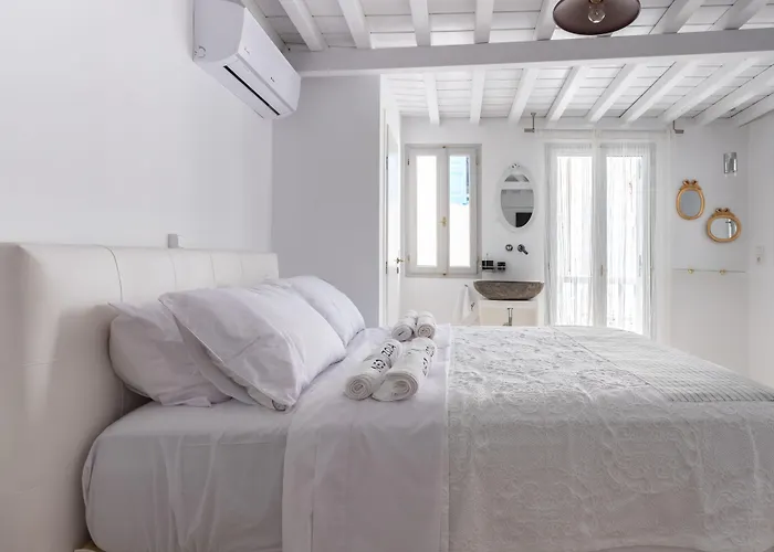 Aniko Chora Mykonos Town