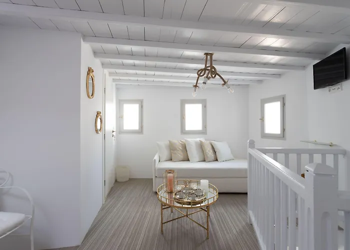 Aníko Chora * Mykonos Town